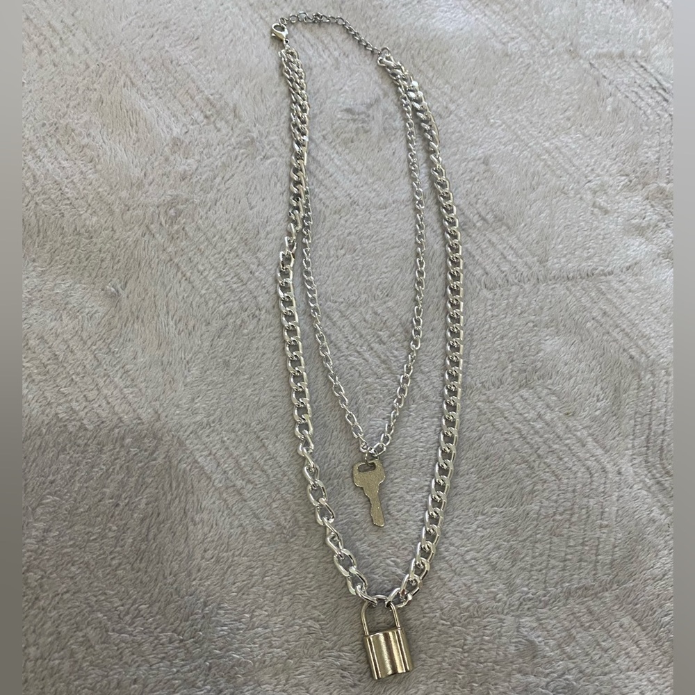 Lock & Key Chain Necklace - Picture 2 of 4